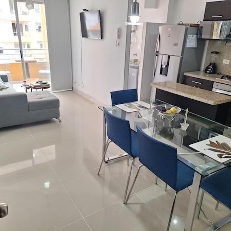Apt Premium Norte de Cali Vista Piscina y Parking - Two-Bedroom Apartment - 3