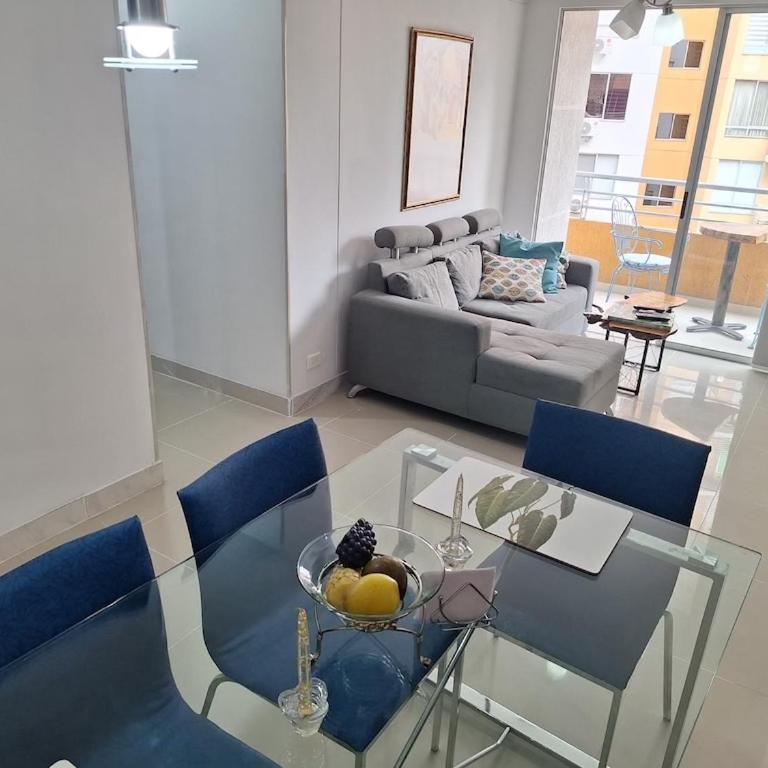 Apt Premium Norte de Cali Vista Piscina y Parking - Two-Bedroom Apartment - 2