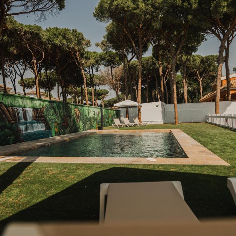 Villa Los Gallos - Three-Bedroom Home - 1