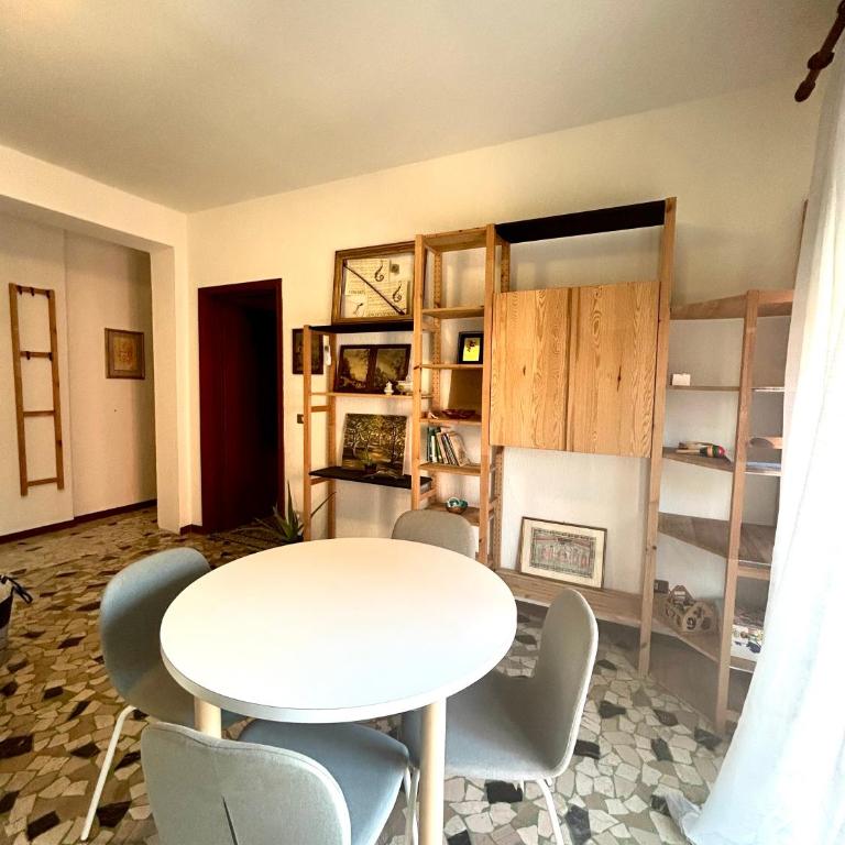 Musical Home bright apartment near the Mestre train station - Apartment mit 1 Schlafzimmer - 28