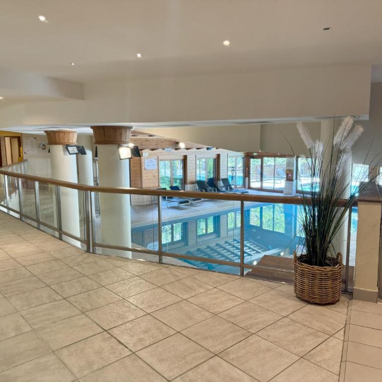 Beautifully Renovated 2 Bed Apartment - Arc 1950 - Refuge du Montagnard - Appartement - 33
