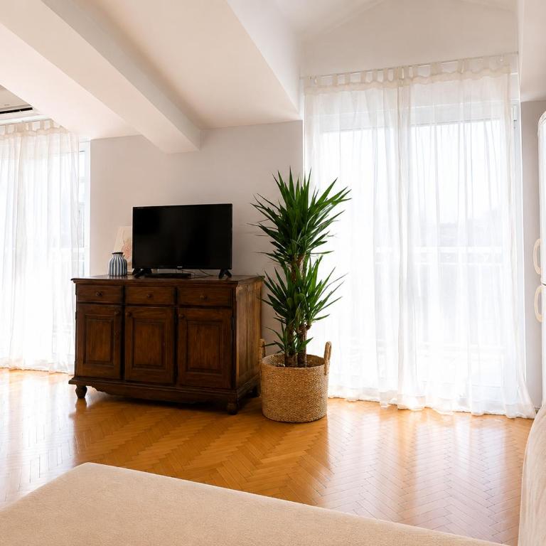 Casa Bonaca - Two-Bedroom Apartment - 3