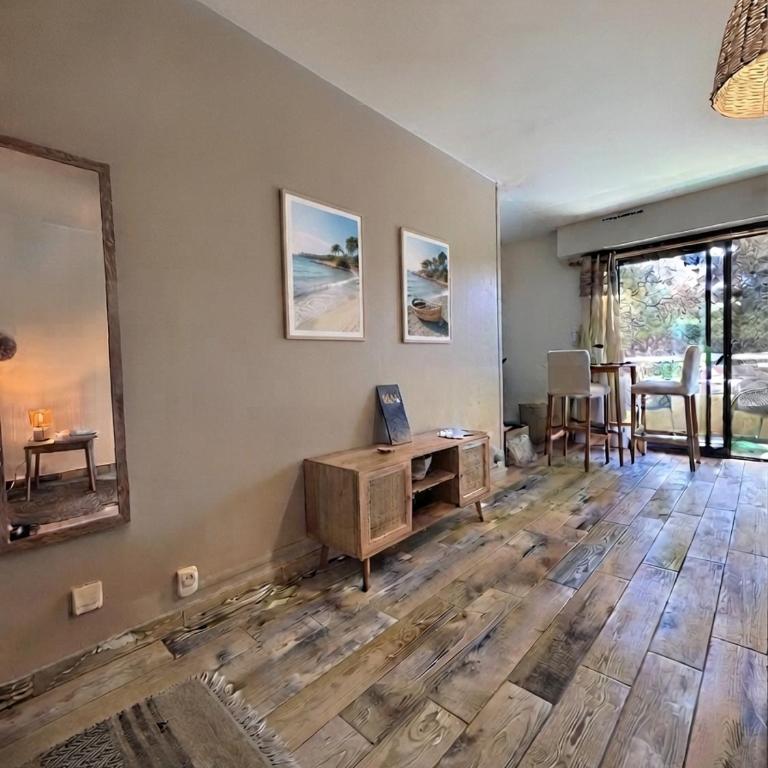 Charme et Plage à Pied - Appartement 1 Chambre - 1