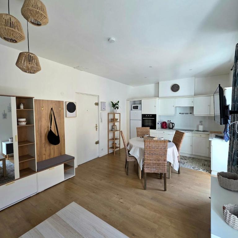 Appartement t2 lumineux climatisé en centre-ville - Appartement - 11