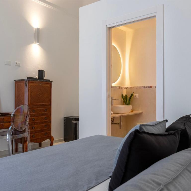 Relais Boutique - Camera King Standard - 3