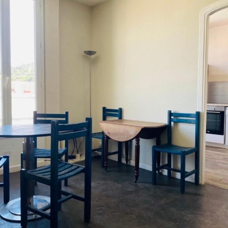 Nice 3-apartment a short walk to beach - Appartement 2 Chambres - 3