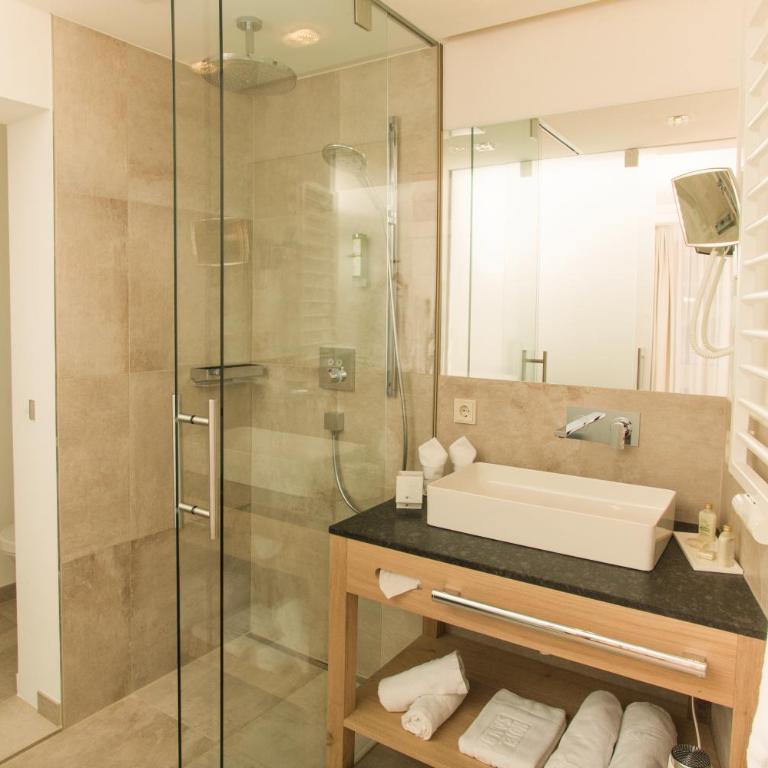 Hotel Neuhaus - Superior Doppelzimmer - 2