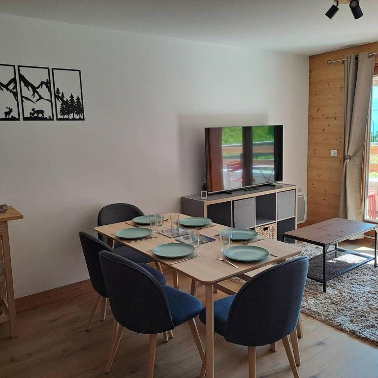Appartement chaleureux, vue montagne - 6 pers. - FR-1-356-560 - Appartement - 14