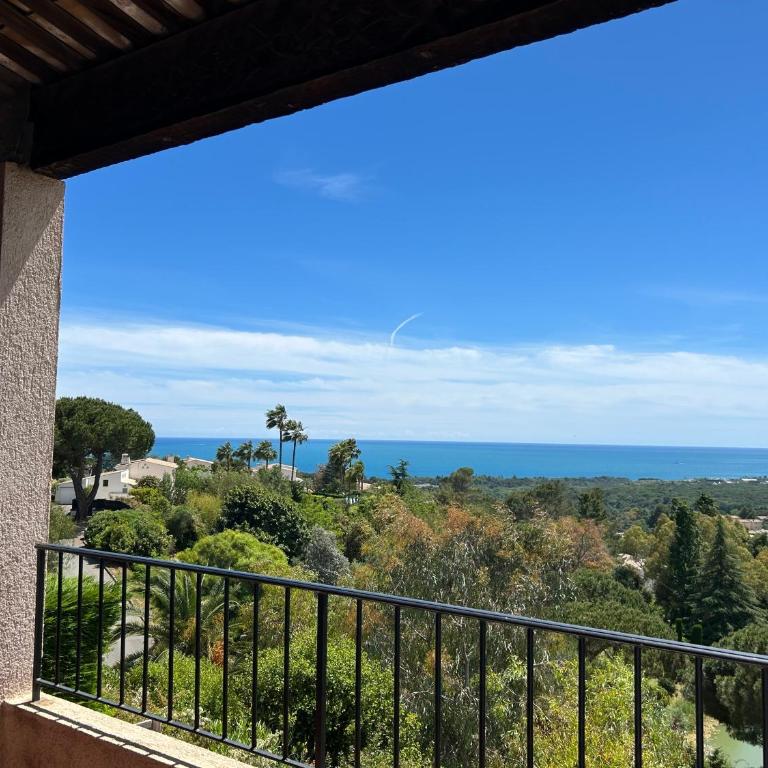 Apartment with sea view in Provence, private residence Les Hauts de Vaugrenier - Appartement 1 Chambre - 9