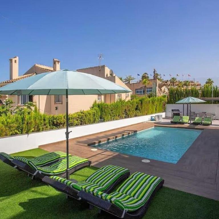 Superb Villa Sea View Private Pool - Villa - 29