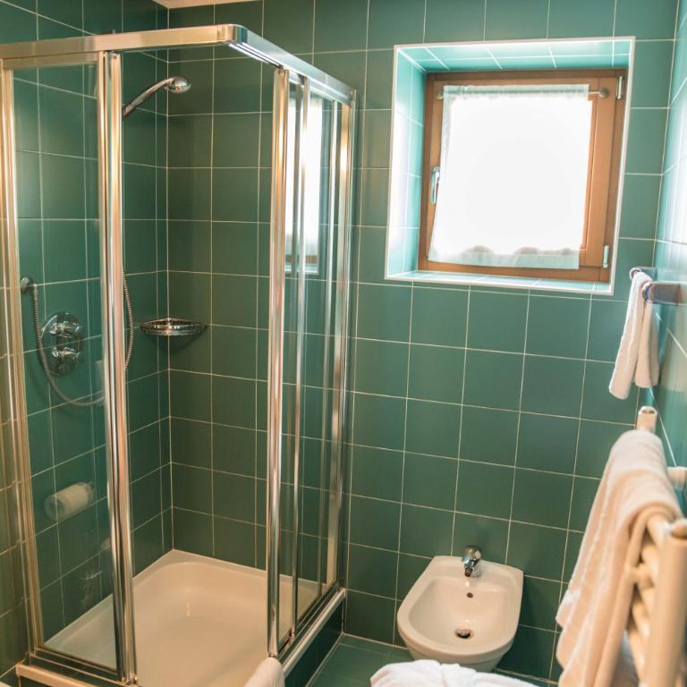 Hotel La Villa - Economy Doppel-/Zweibettzimmer - 2