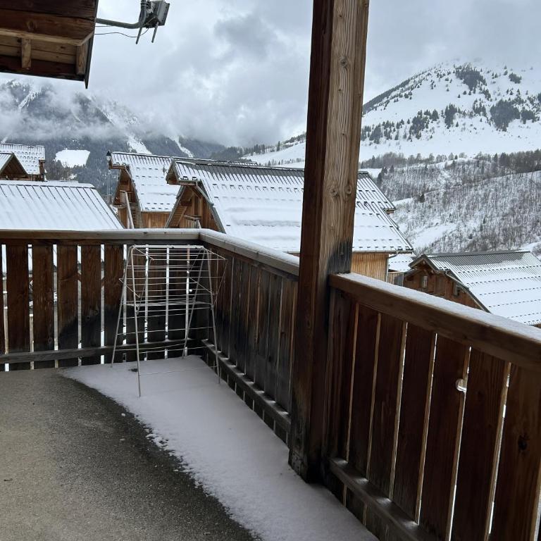 Appt Cosy Vue Montagne & Piscine - Le Darineli - Appartement 2 Chambres - 8