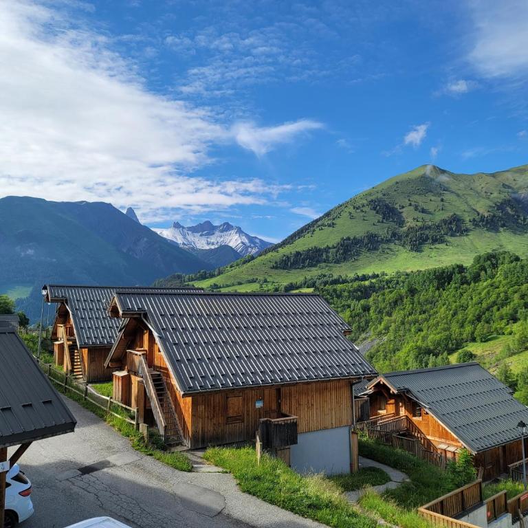 Appt Cosy Vue Montagne & Piscine - Le Darineli - Appartement 2 Chambres - 66