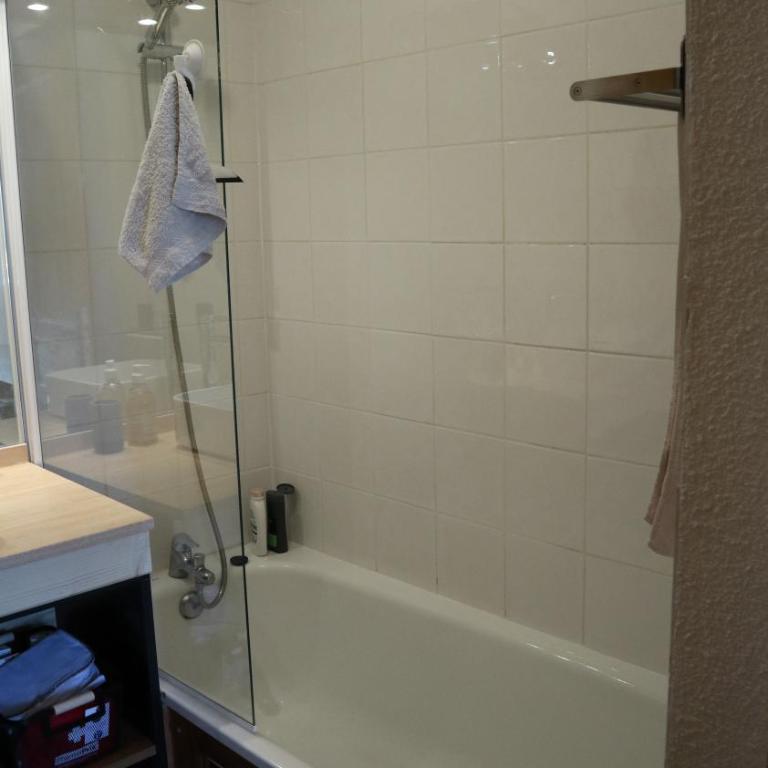 Appt Cosy Vue Montagne & Piscine - Le Darineli - Appartement 2 Chambres - 74