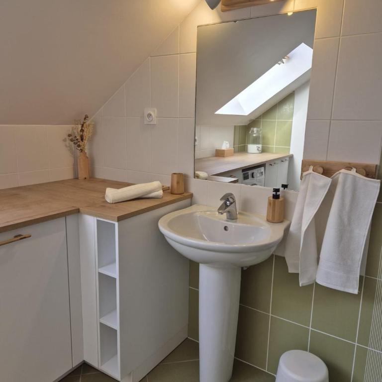 Appartement entier pour 8 personnes piscine intérieure en option - Appartement 3 Chambres - 11