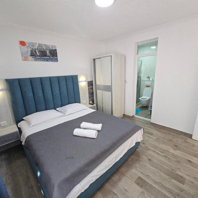 Sun Apartments - Deluks Dvokrevetna Soba sa Bračnim Krevetom - 5