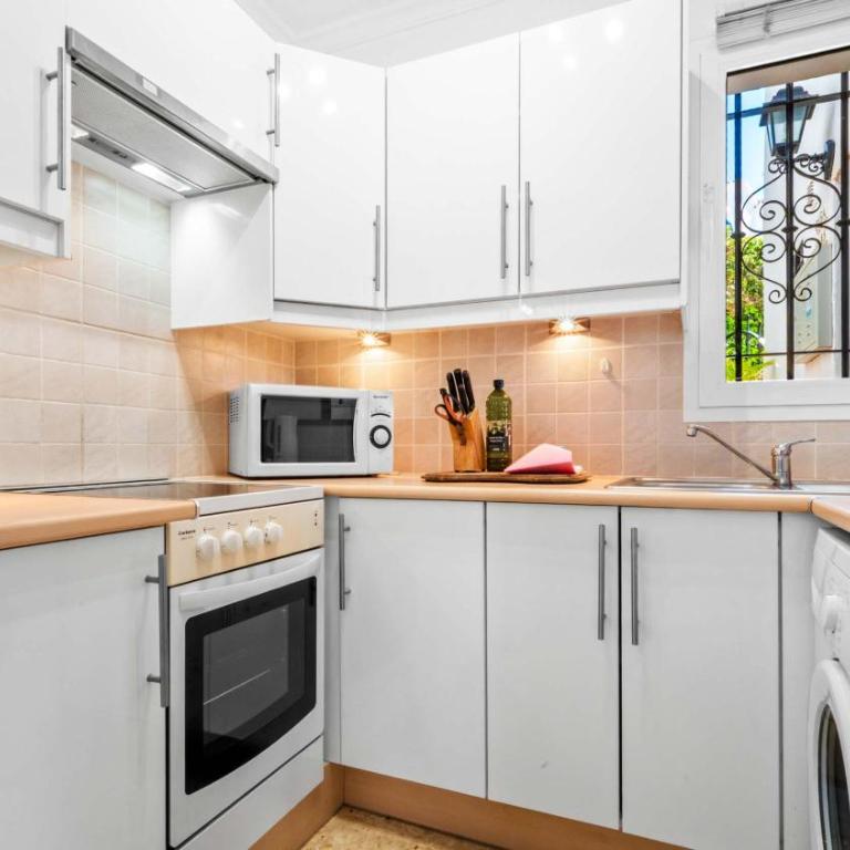 Tetuan 31 Oasis Properties - Apartamento con vistas al mar - 5