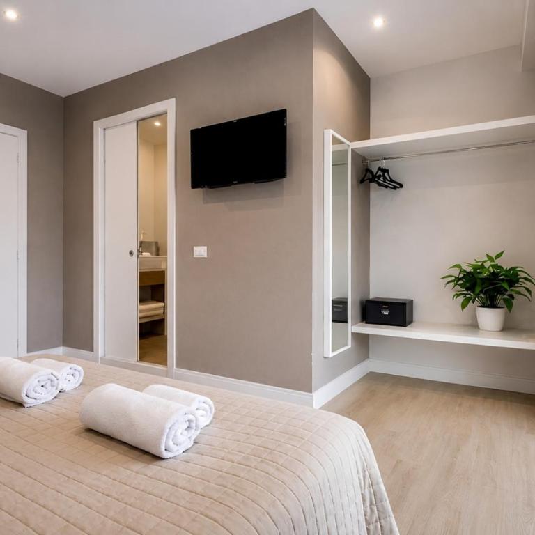 Tollì rooms - Chambre Double Deluxe avec Balcon - 11