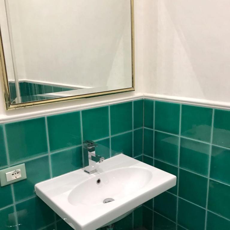 La Breccia A Porta Pia - Camera Matrimoniale con Bagno Privato - 6