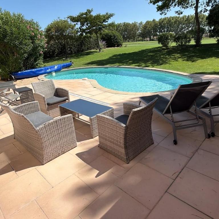 Villa-Provence-Pont-Royal - Villa avec Piscine Privée - 33