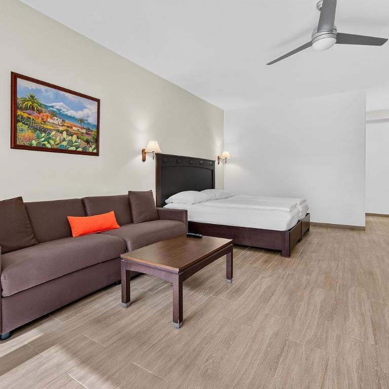 Elisium Resort & Apartamentos - Estudio con balcón - 10