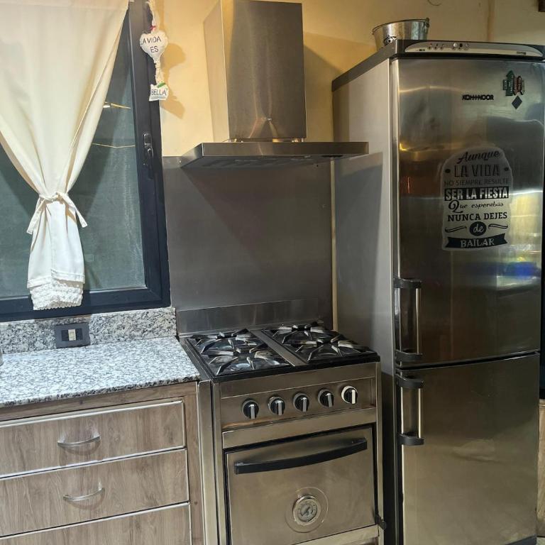 Moderna casa entera en Pueblo Gral Belgrano - Casa con 1 dormitorio - 2