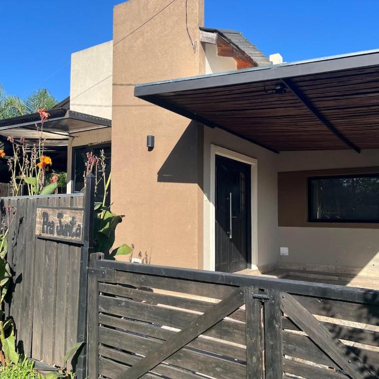 Moderna casa entera en Pueblo Gral Belgrano - Casa con 1 dormitorio - 28