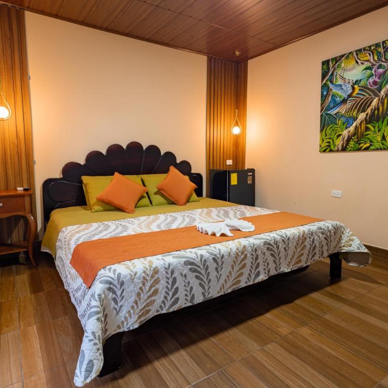 QUINTA PRIMAVERA - Hostería Campestre - Habitación Deluxe - 1 cama grande - 3