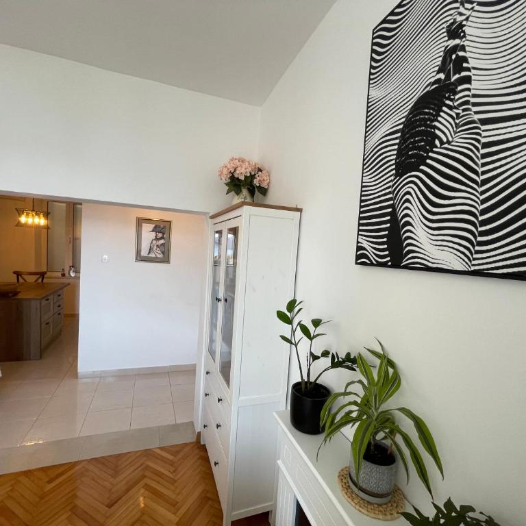 Boka view Heritage Apartment - Two-Bedroom Apartment with Bay View - 13