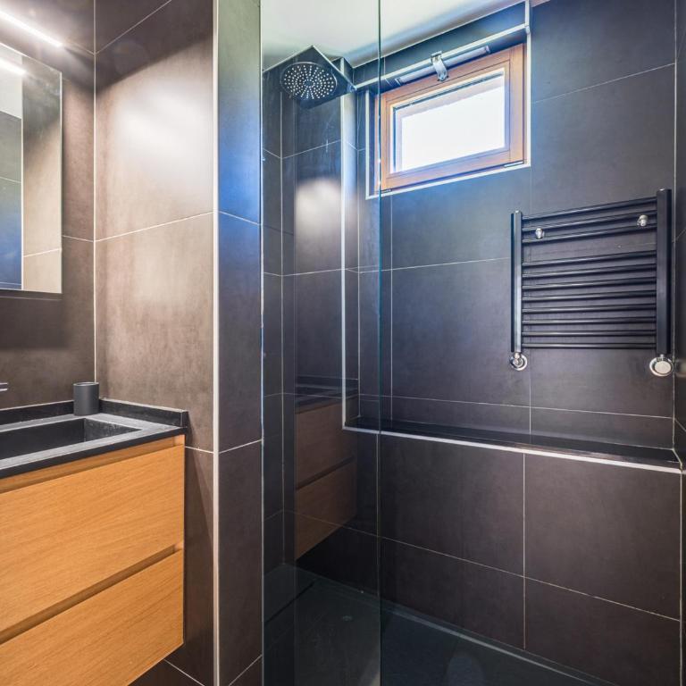 Appartement rénové, skis aux pieds, 10 pers., balcon - FR-1-502-364 - Appartamento - 12