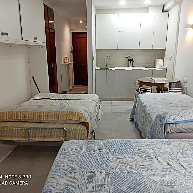 Apartamentos Sol y Playa Almuñecar 2 - Estudio Familiar - 24