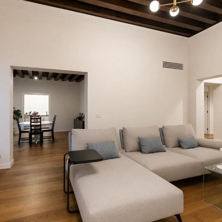 Renovated and Spacious flat near San Marco - Appartamento con 2 Camere da Letto - 3