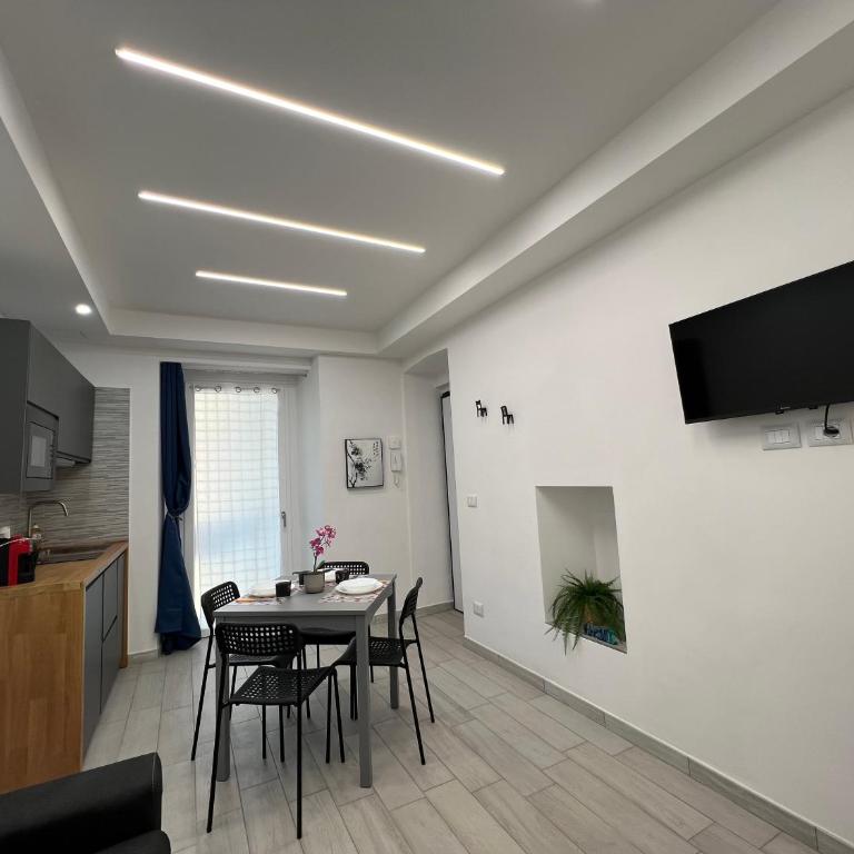 15 min to Piazza Statuto - Wifi & Air Conditioning - Appartamento con 1 Camera da Letto - 18