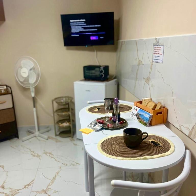 La Perla di Napoli - One-Bedroom Apartment - 19