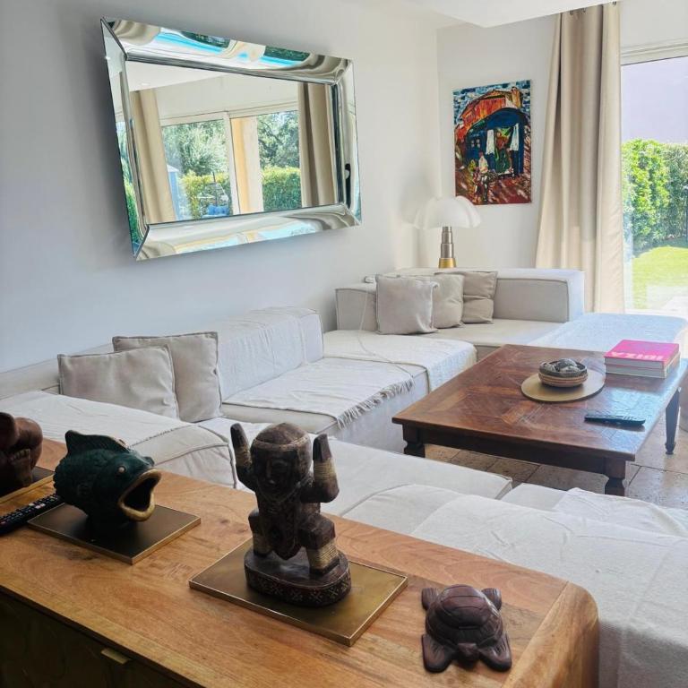 MAISON Greg - Villa - 32