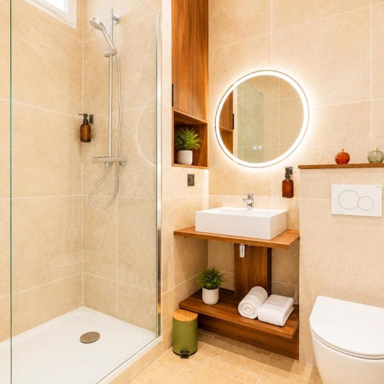 Bright & Chic Studio I Walk to Eiffel Tower I Central Location Close to Metro - Studio Deluxe - 12