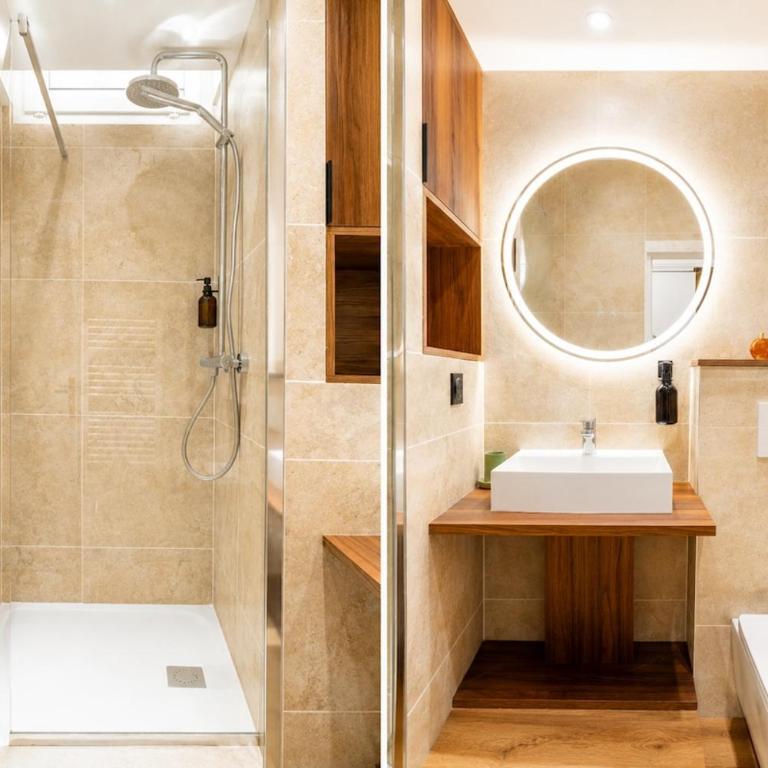 Bright & Chic Studio I Walk to Eiffel Tower I Central Location Close to Metro - Studio Deluxe - 10