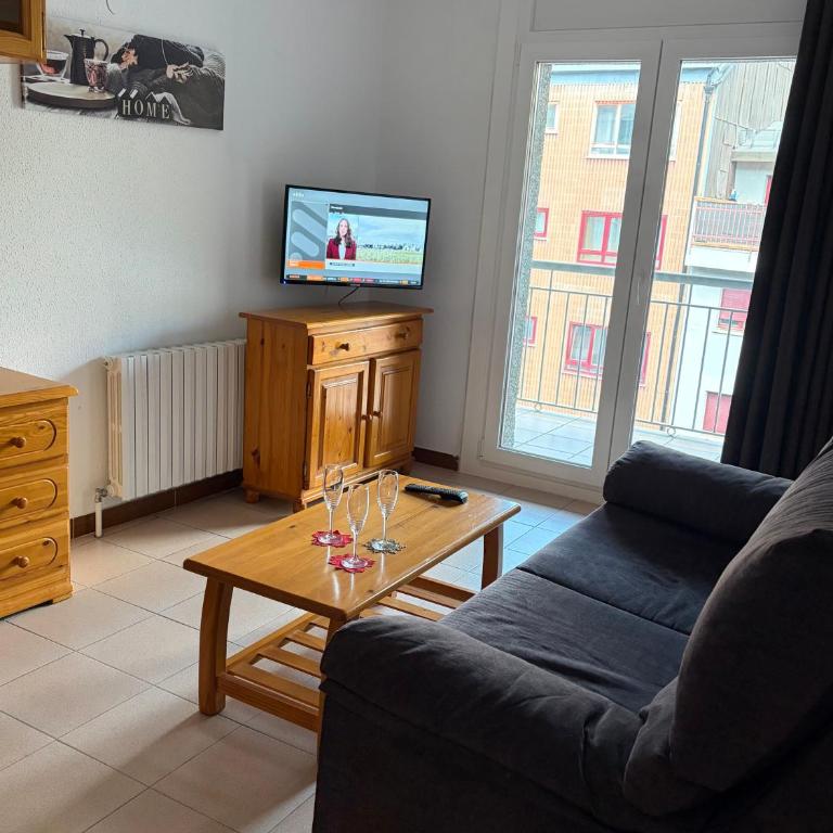 Apartaments Els Avets - Appartement avec Balcon - 5