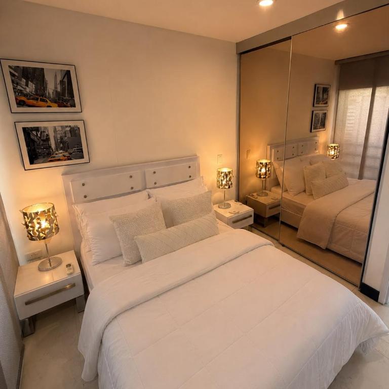 Luxury Duplex Private Terrace Modern Design - Apartamento de 1 dormitorio - 22