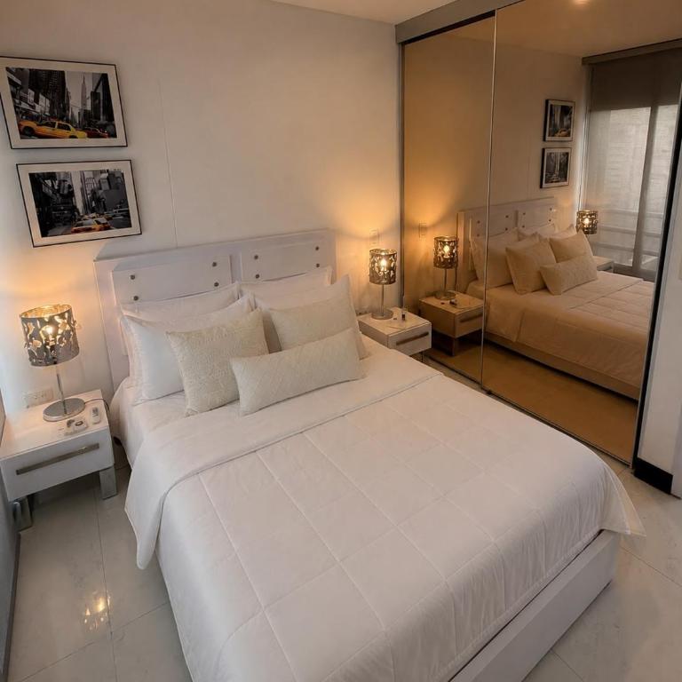 Luxury Duplex Private Terrace Modern Design - Apartamento de 1 dormitorio - 24