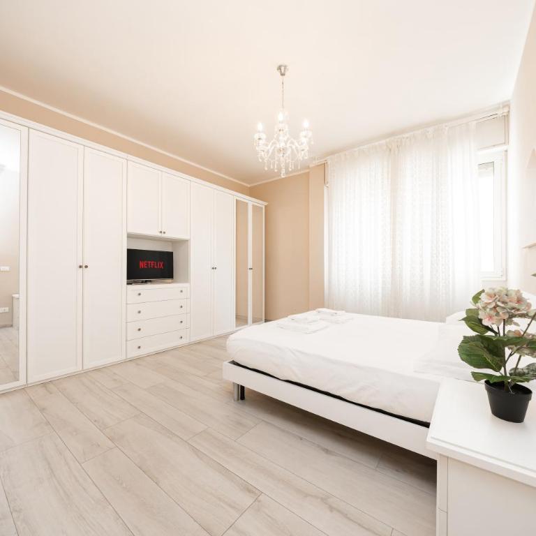 Finelli Luxury Apartment, In the Heart of Bologna - Appartamento con 2 Camere da Letto - 14