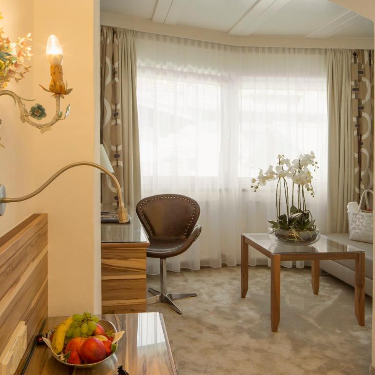 Hotel Neuhaus - Junior Superior Suite - 3