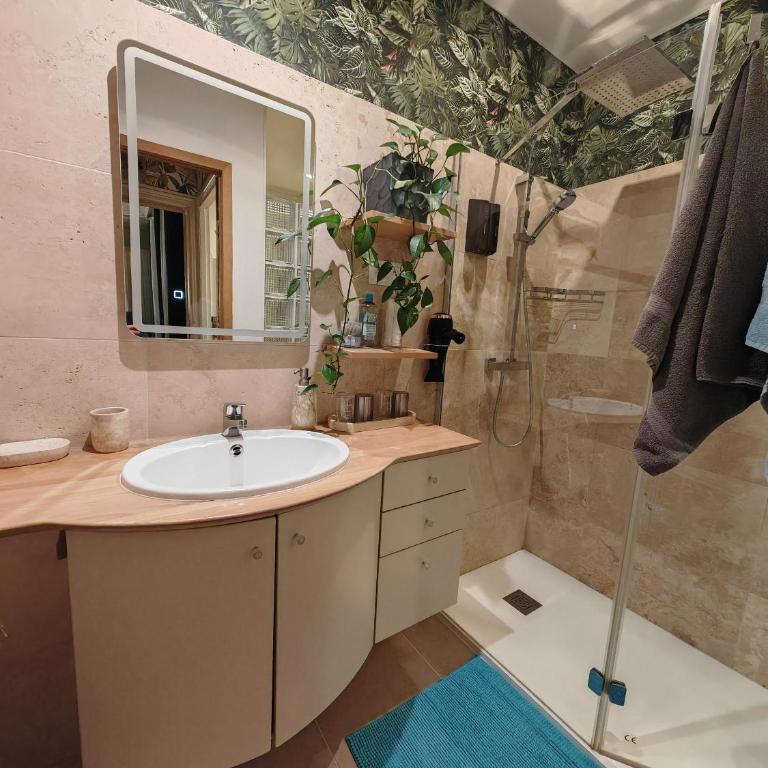 Paris centre Opéra Madeleine place Vendôme - Appartement Familial 2 Chambres - 32