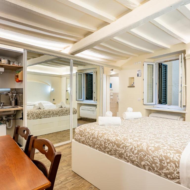 Moderna Suite "Duomo", SMN a 2 passi, Wi-Fi e AC - Chambre Double avec Salle de Bains Privative - 5