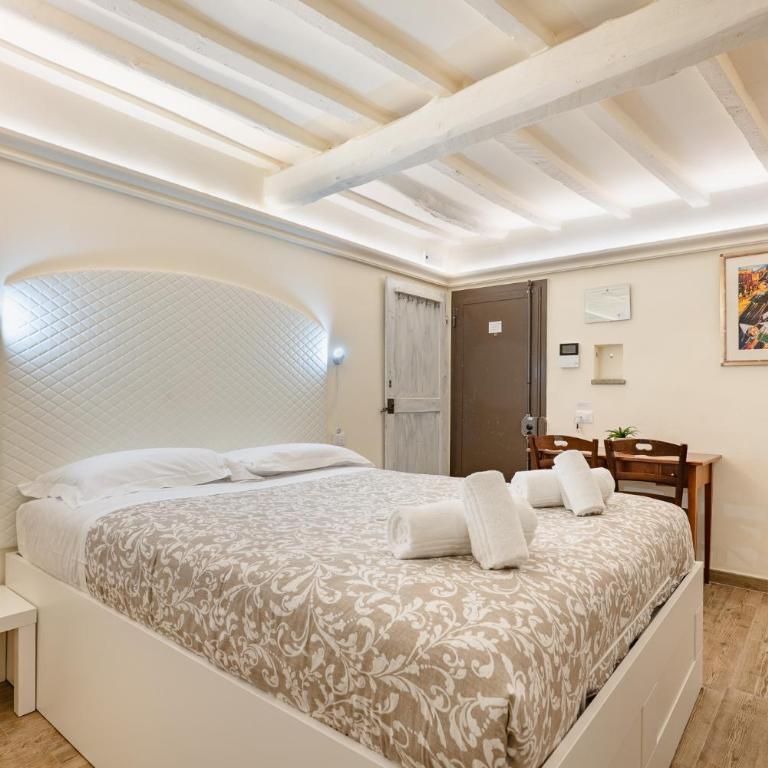 Moderna Suite "Duomo", SMN a 2 passi, Wi-Fi e AC - Chambre Double avec Salle de Bains Privative - 4