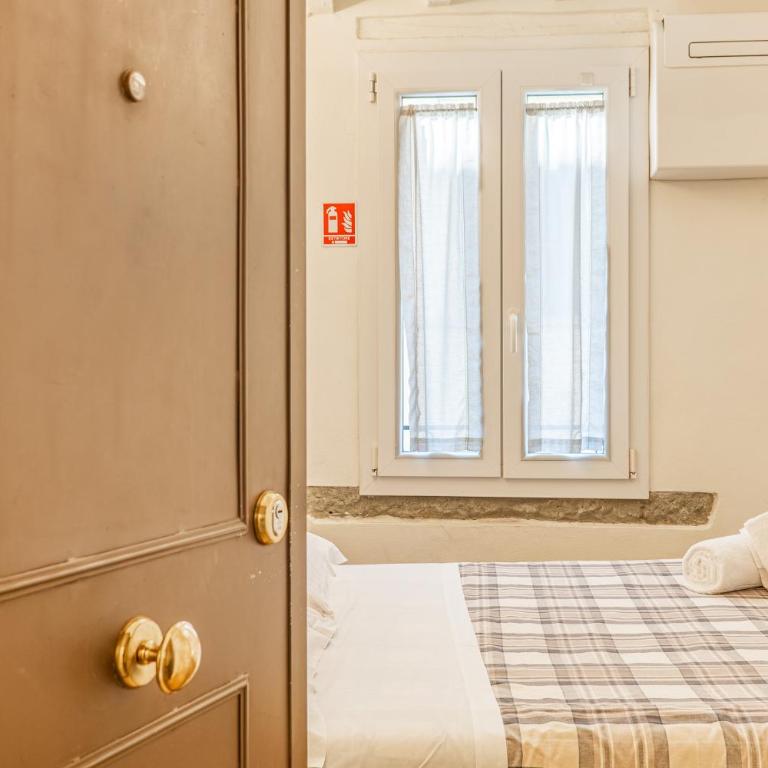 Moderna Suite "Duomo", SMN a 2 passi, Wi-Fi e AC - Chambre Double Supérieure - 17