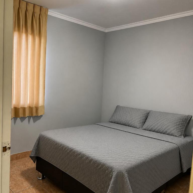 Depa Condominio Pinos de la Plata - Two-Bedroom Standard Apartment - 3