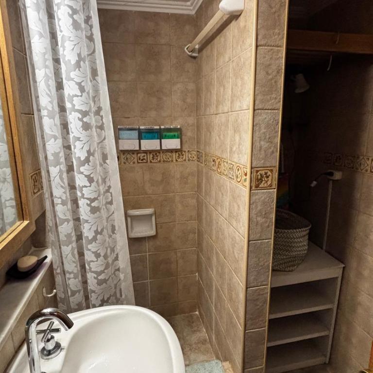 Plaza Italia Apartment, frente al lago - Apartment with Lake View - 15