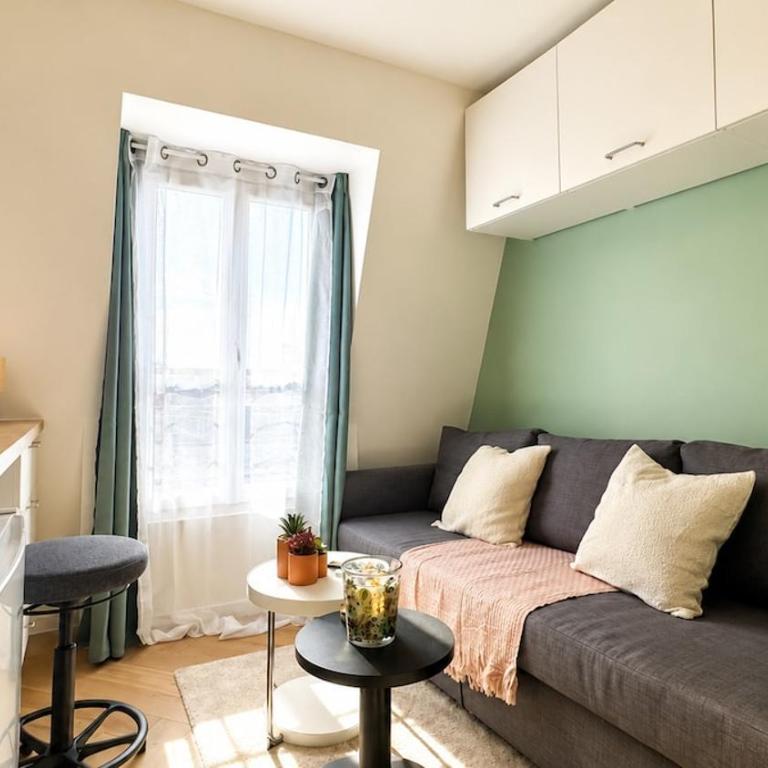 Bright Studio with Iconic Paris Rooftop Sunsets - Studio Supérieur - 8