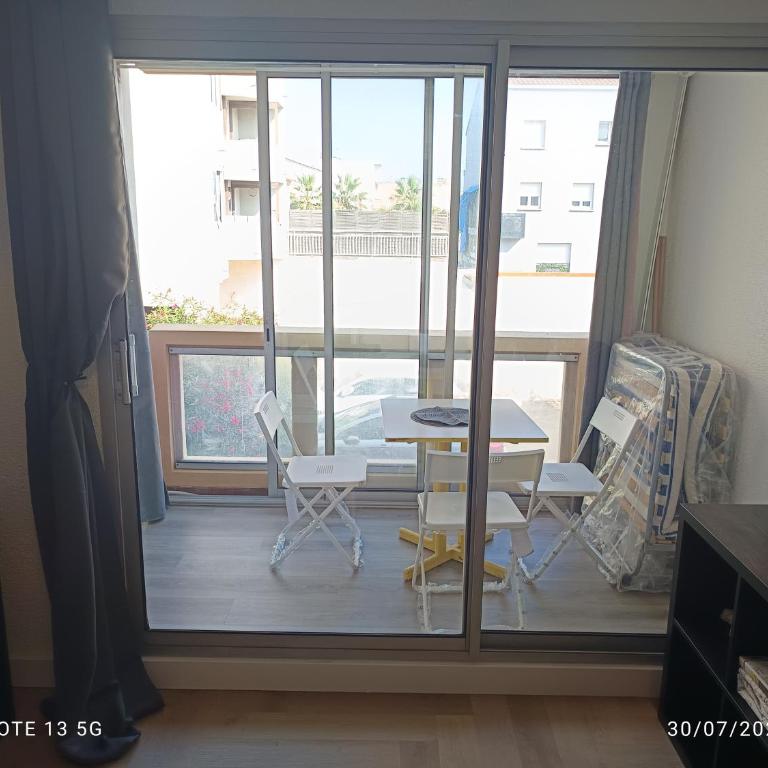 Studio meublé palavas les flots place parking privé - Appartement 1 Chambre - 3